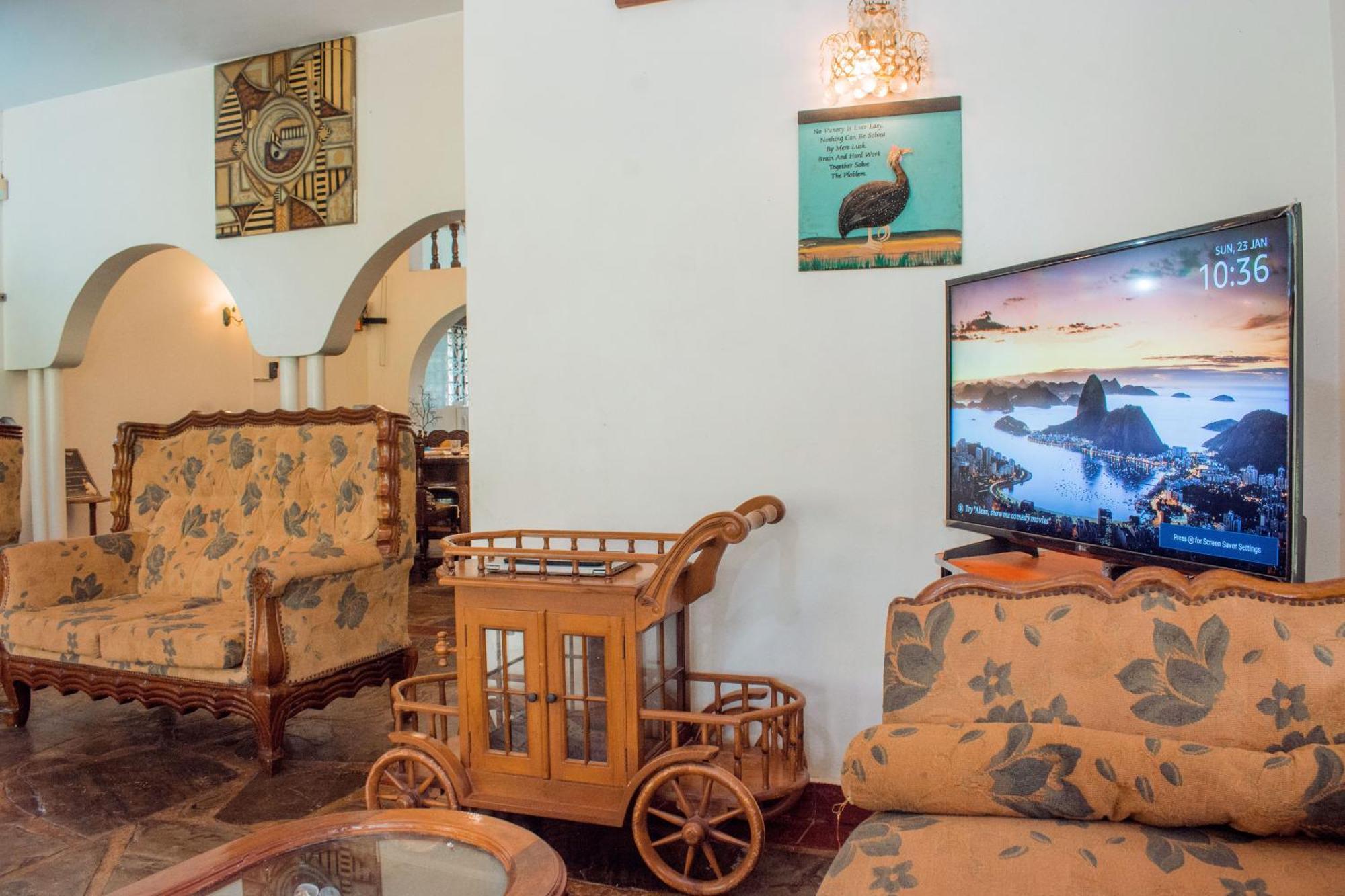 Kijani Cottages In Diani ディアニ・ビーチ エクステリア 写真