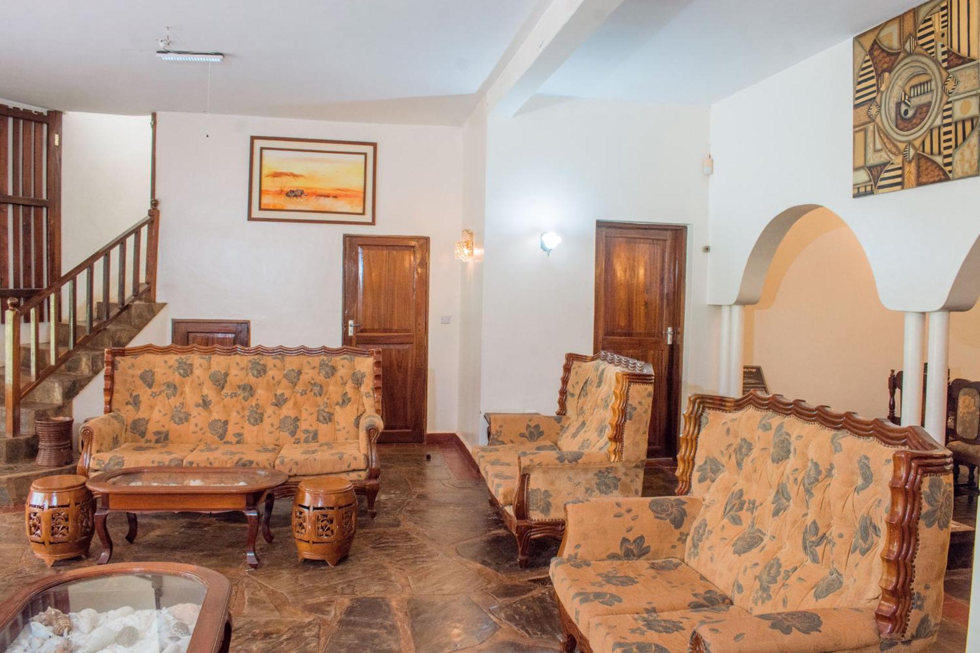 Kijani Cottages In Diani ディアニ・ビーチ エクステリア 写真