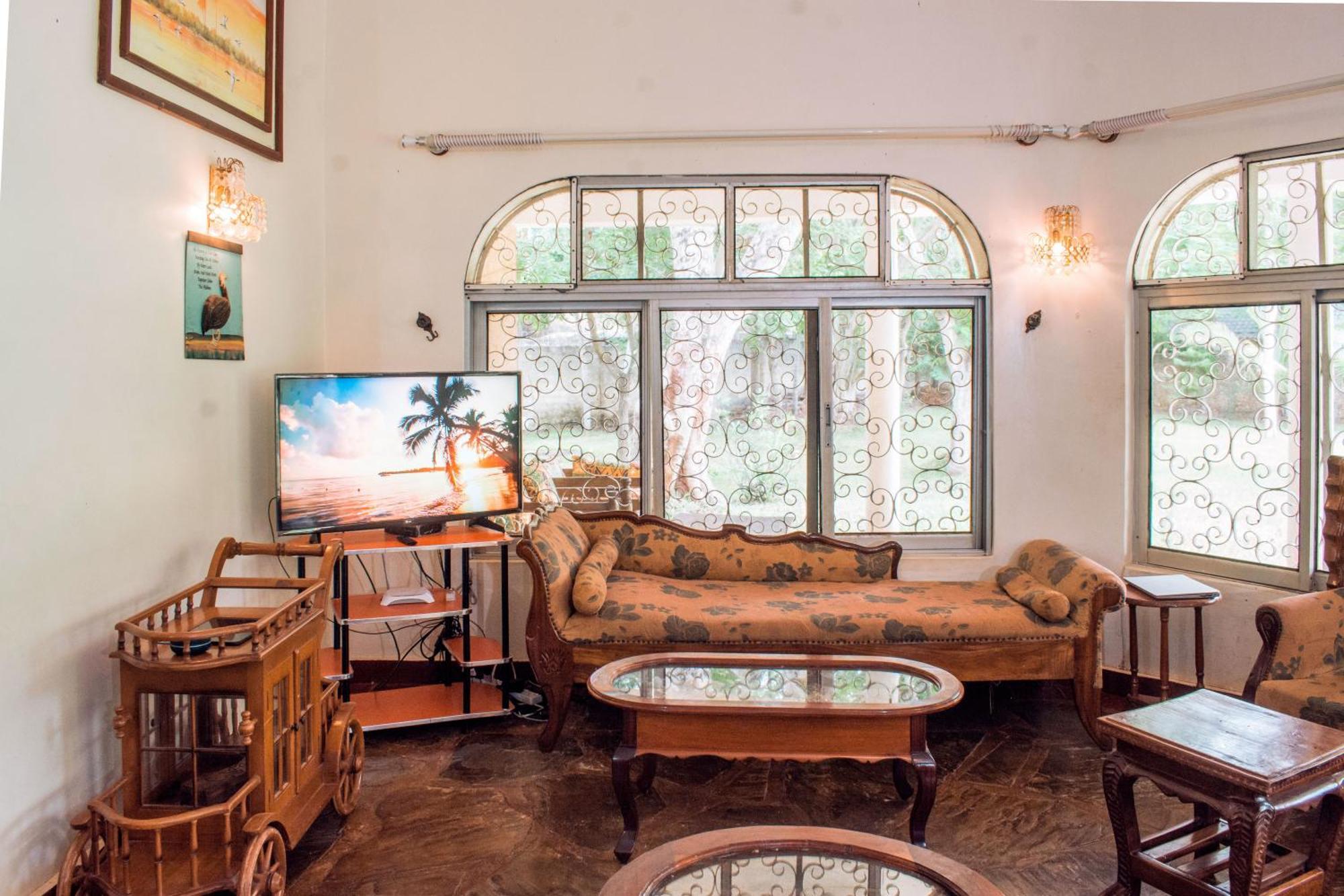 Kijani Cottages In Diani ディアニ・ビーチ エクステリア 写真