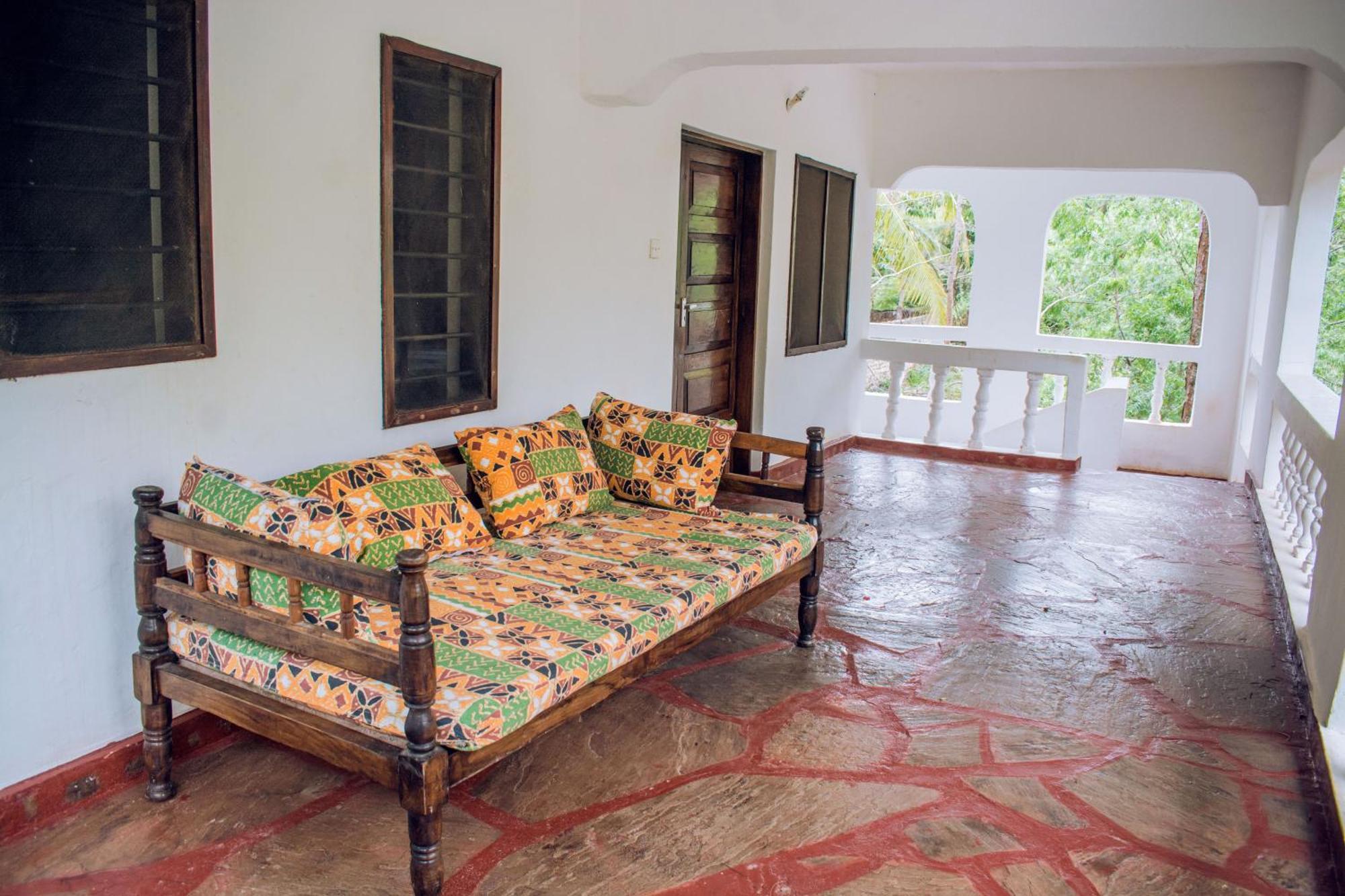 Kijani Cottages In Diani ディアニ・ビーチ エクステリア 写真