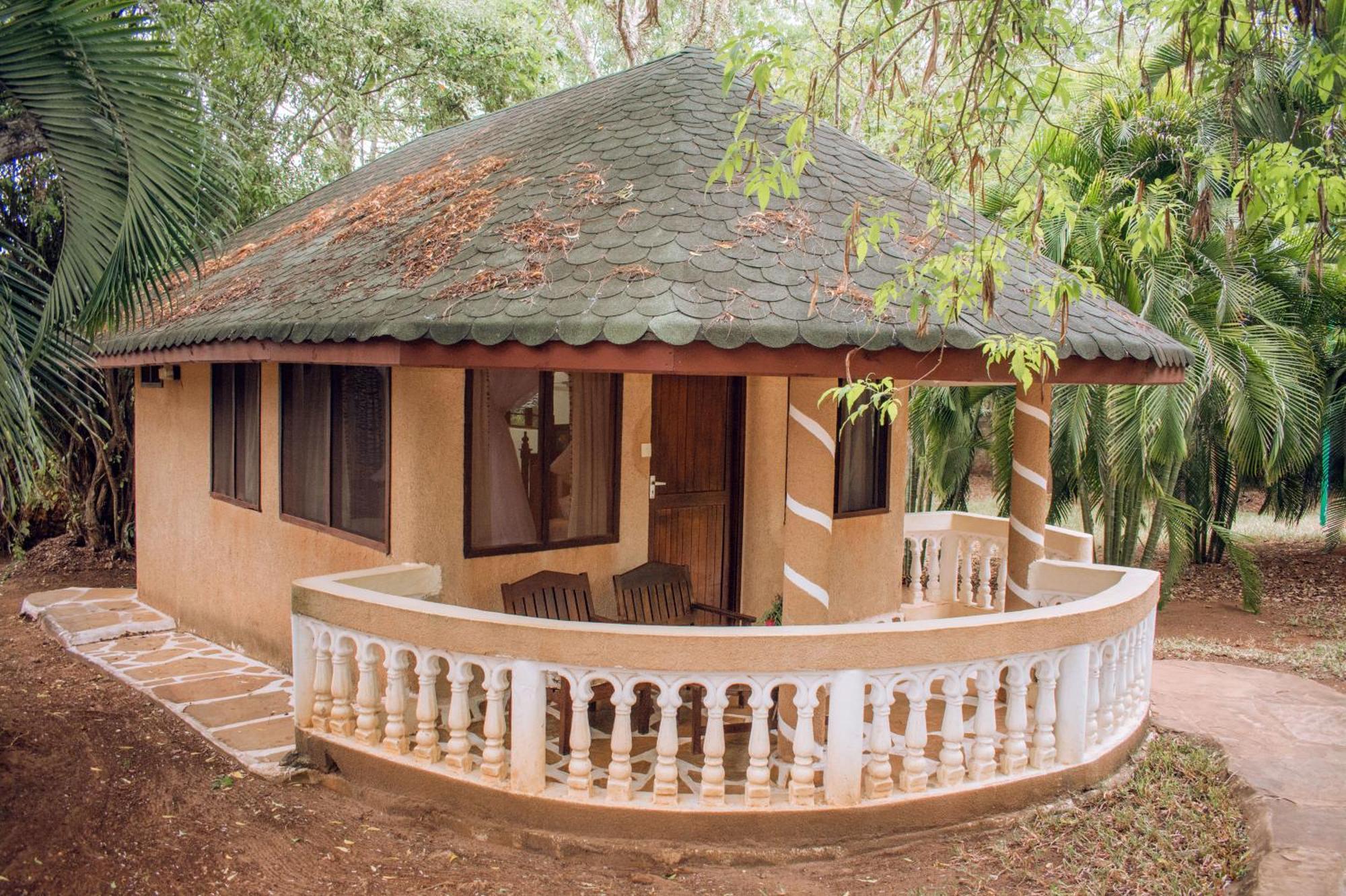 Kijani Cottages In Diani ディアニ・ビーチ エクステリア 写真